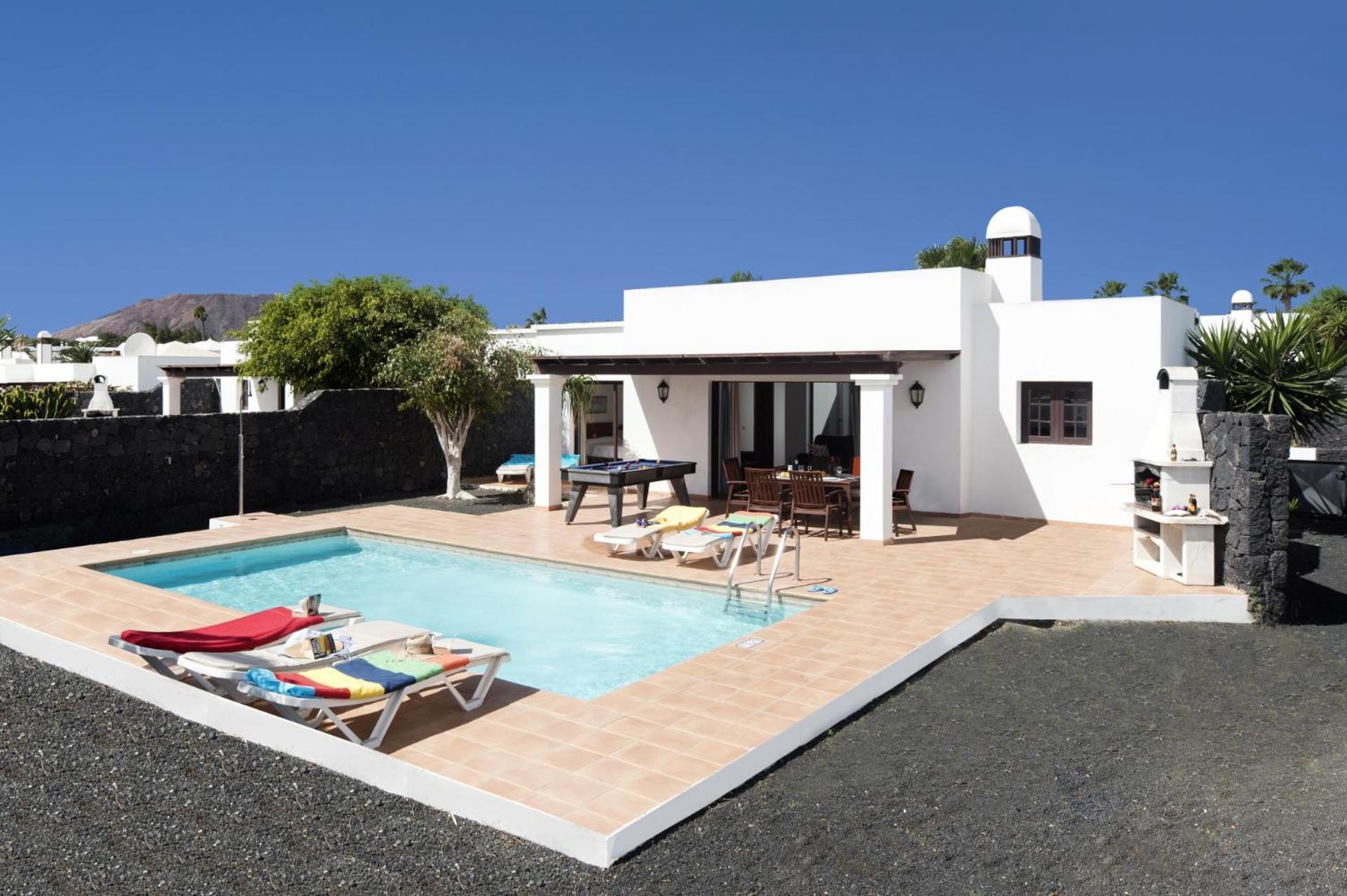 Villa Papagayo By Villa Plus بلايا بلانكا المظهر الخارجي الصورة